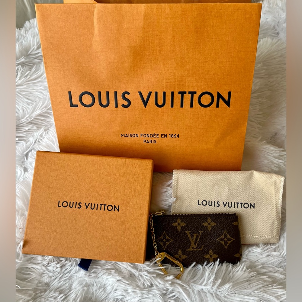 Louis Vuitton coin/key wallet